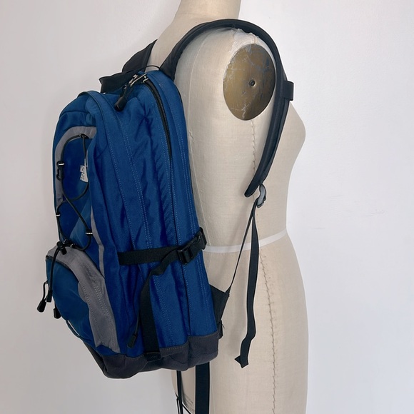 North Face Bandwidth Backpack in Blue - Picture 3 of 10
